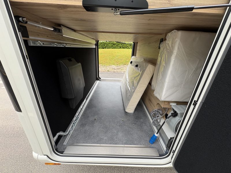 Interior of the Le Vouageur caravan