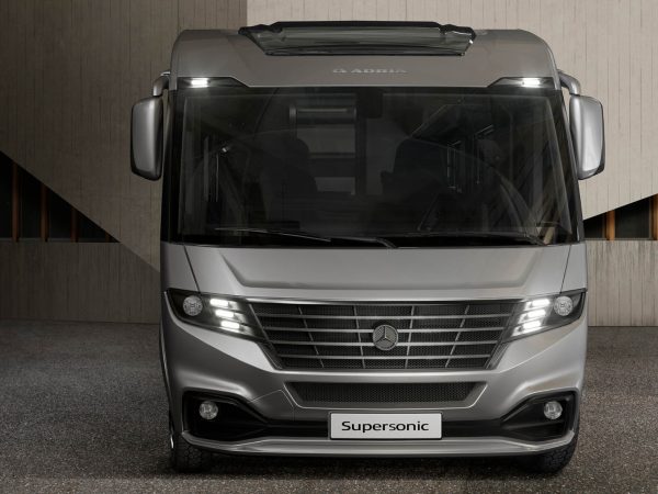 Adria Supersonic 780 SL (332)