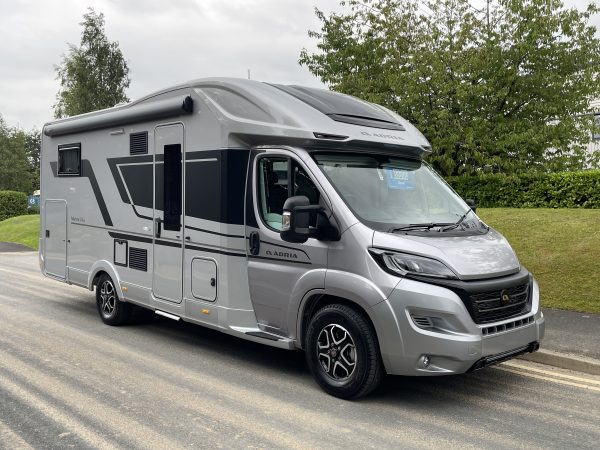 Adria Matrix 670 SC Supreme