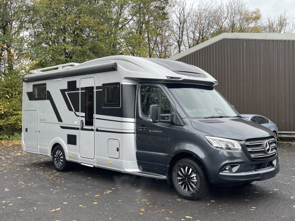 Adria Coral 670 DL Supreme MB