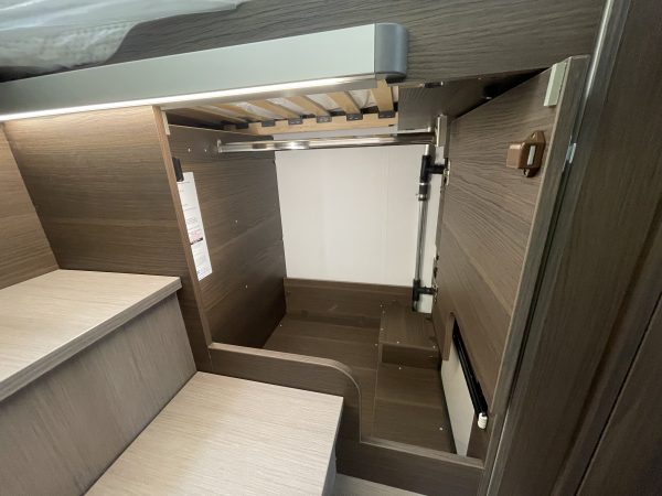 Swift Bolero Shower area