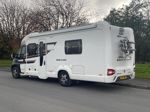 Swift Bolero road presence