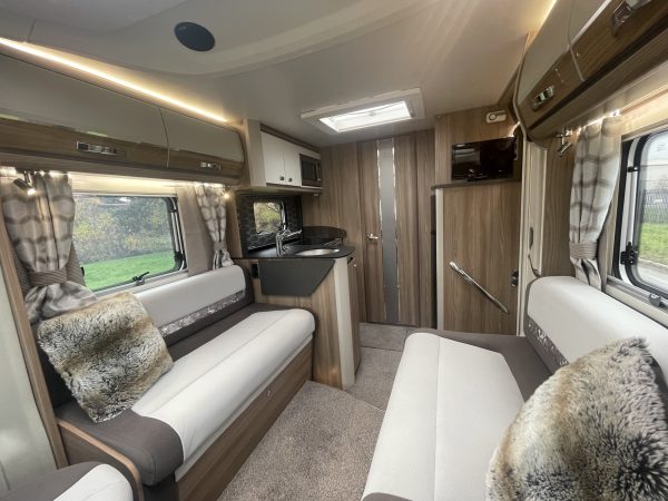 Swift Bolero area inside