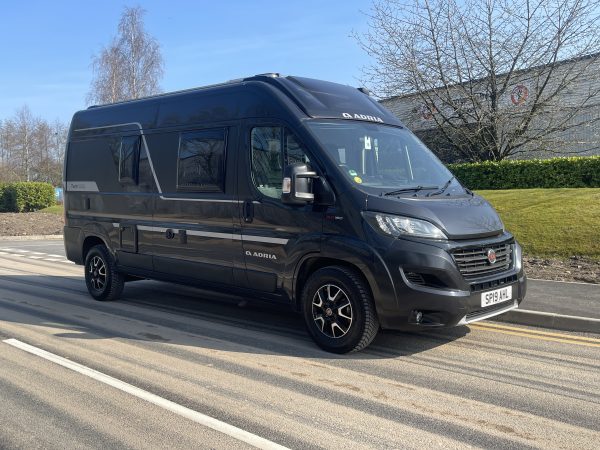 Adria Twin 600 SPB Auto