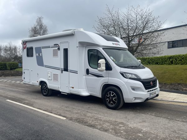 Pilote P696GJ Expression