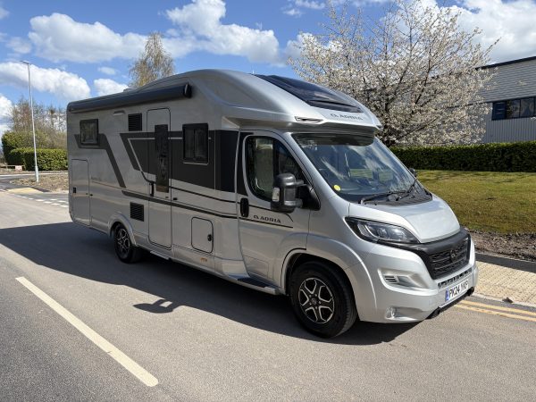 Adria Matrix 670 DL Supreme