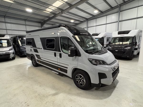 Adria Twin Supreme 640 SGX (370)