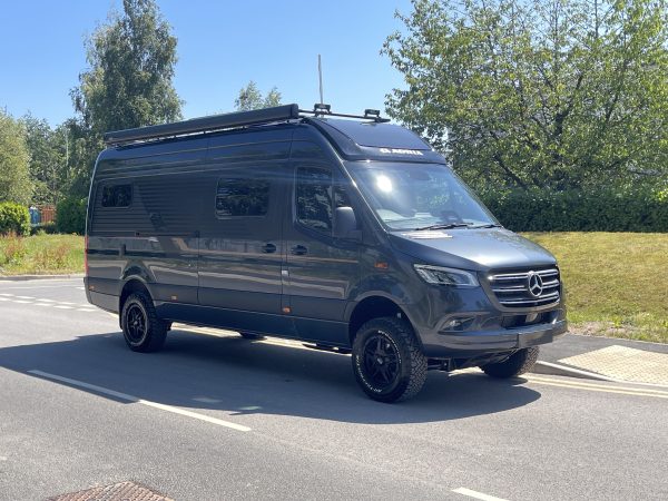 Adria Supertwin 700 SGX 4×4
